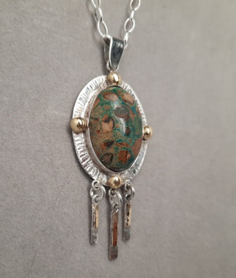 Srebrny wisiorek z Jaspisem Ochronny